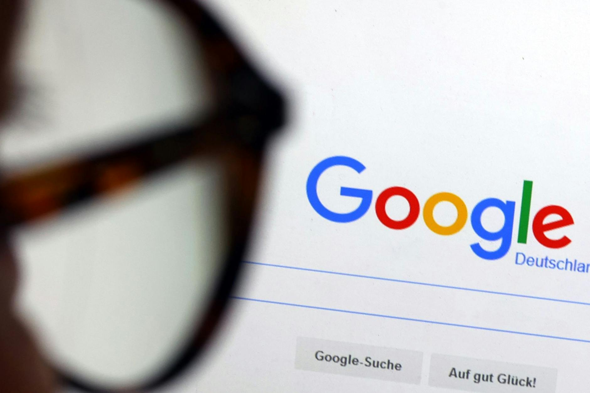 Die Seite der Suchmaschine von Google: Der Google-Konzern Alphabet will Stellen streichen.