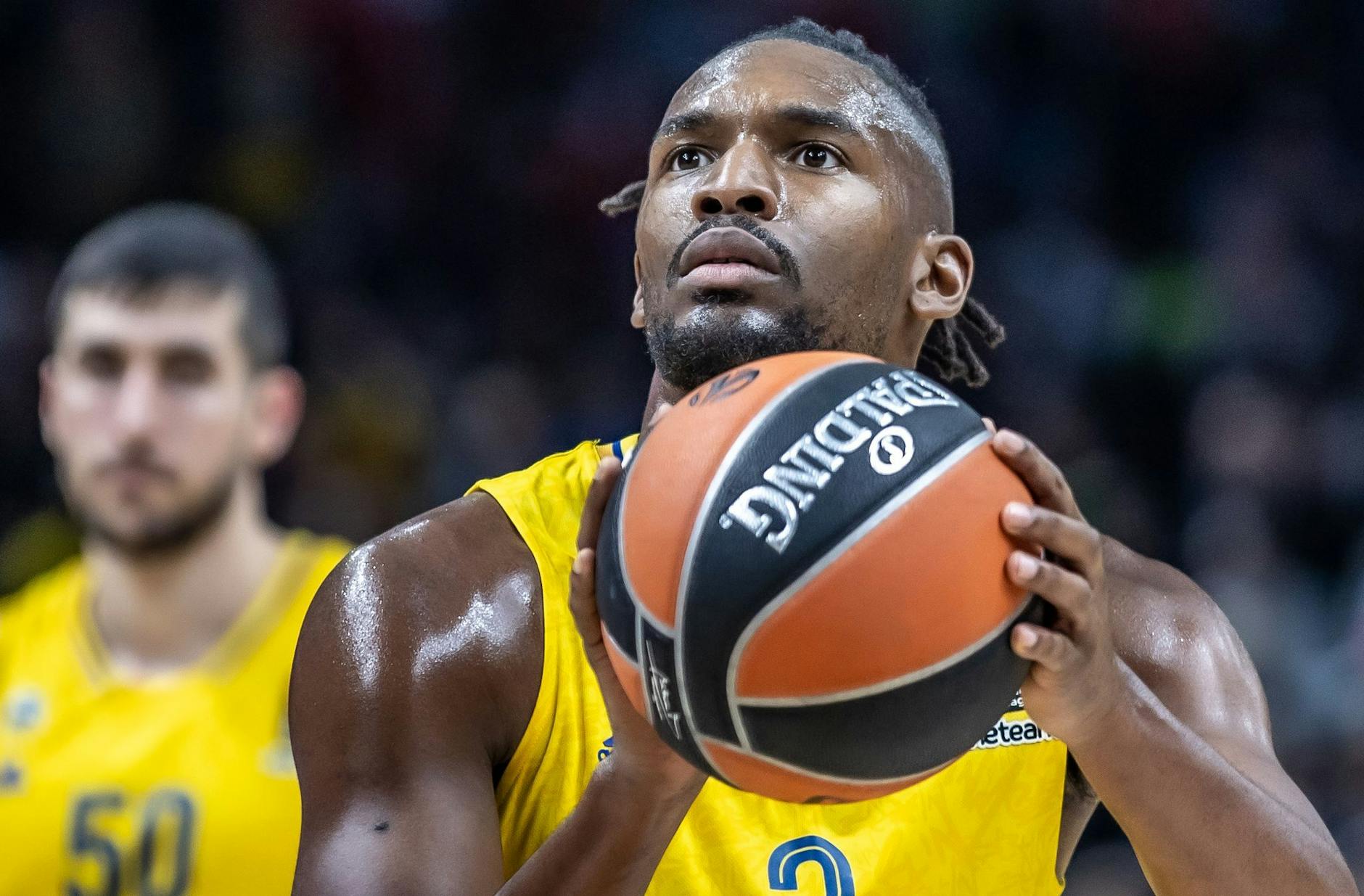 ARCHIV - Steuerte gegen Real Madrid 22 Punkte bei: Albas Jaleen Smith.