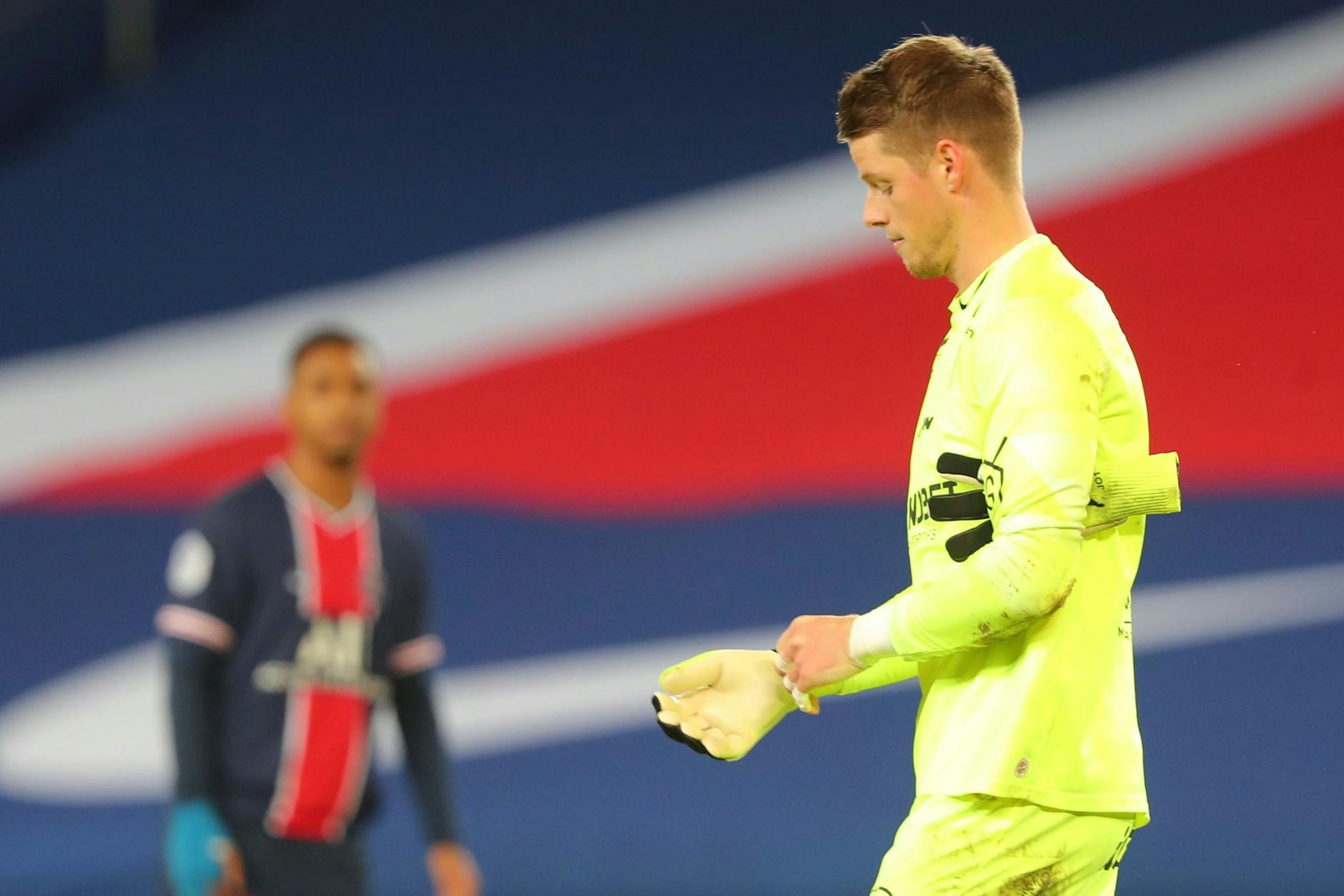 ARCHIV - Torhüter Jonas Omlin wechselt zu Borussia Mönchengladbach.