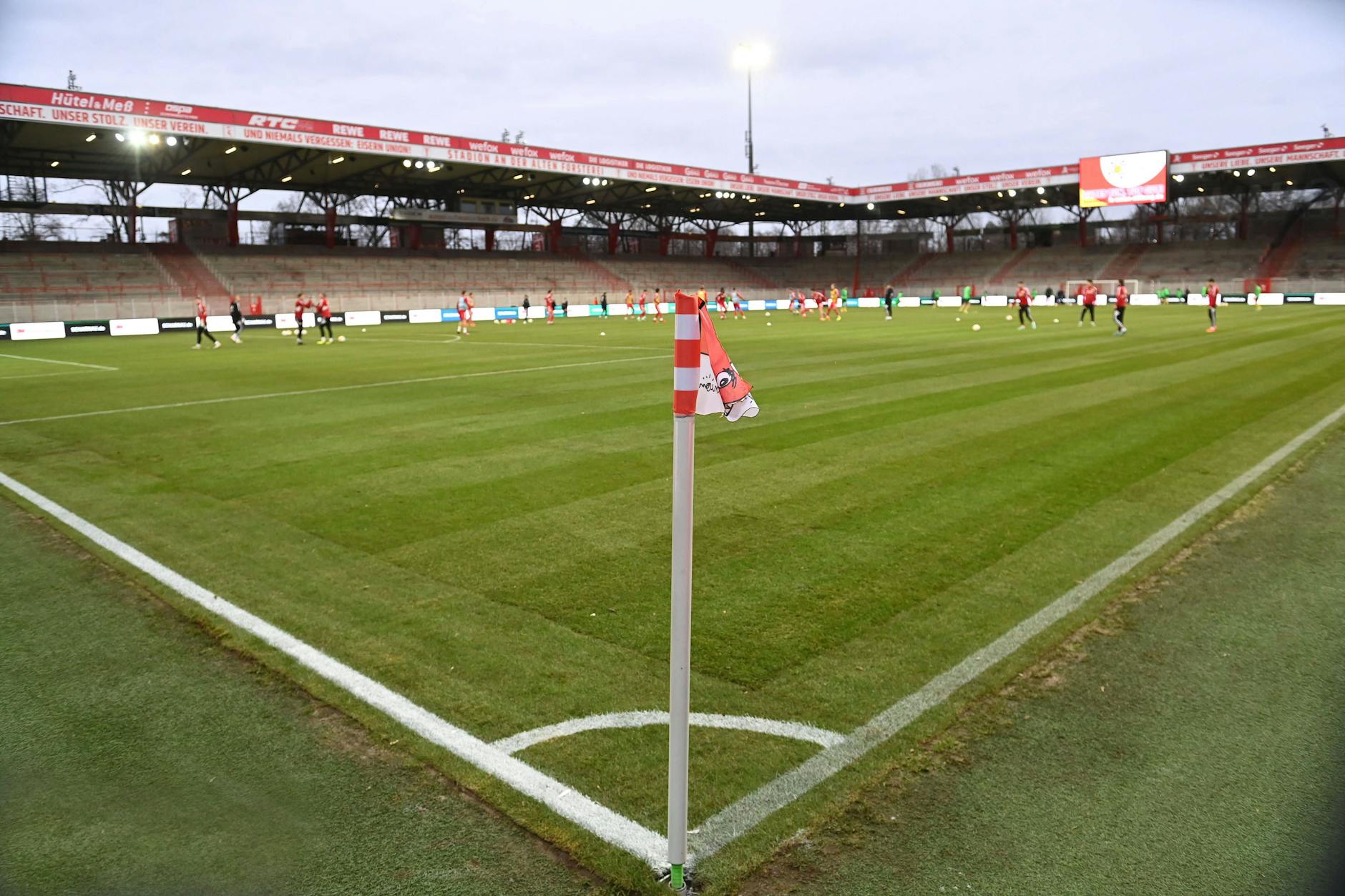 Der 1. FC Union Berlin empfängt die TSG 1899 Hoffenheim auf einem neu verlegten Rasen.