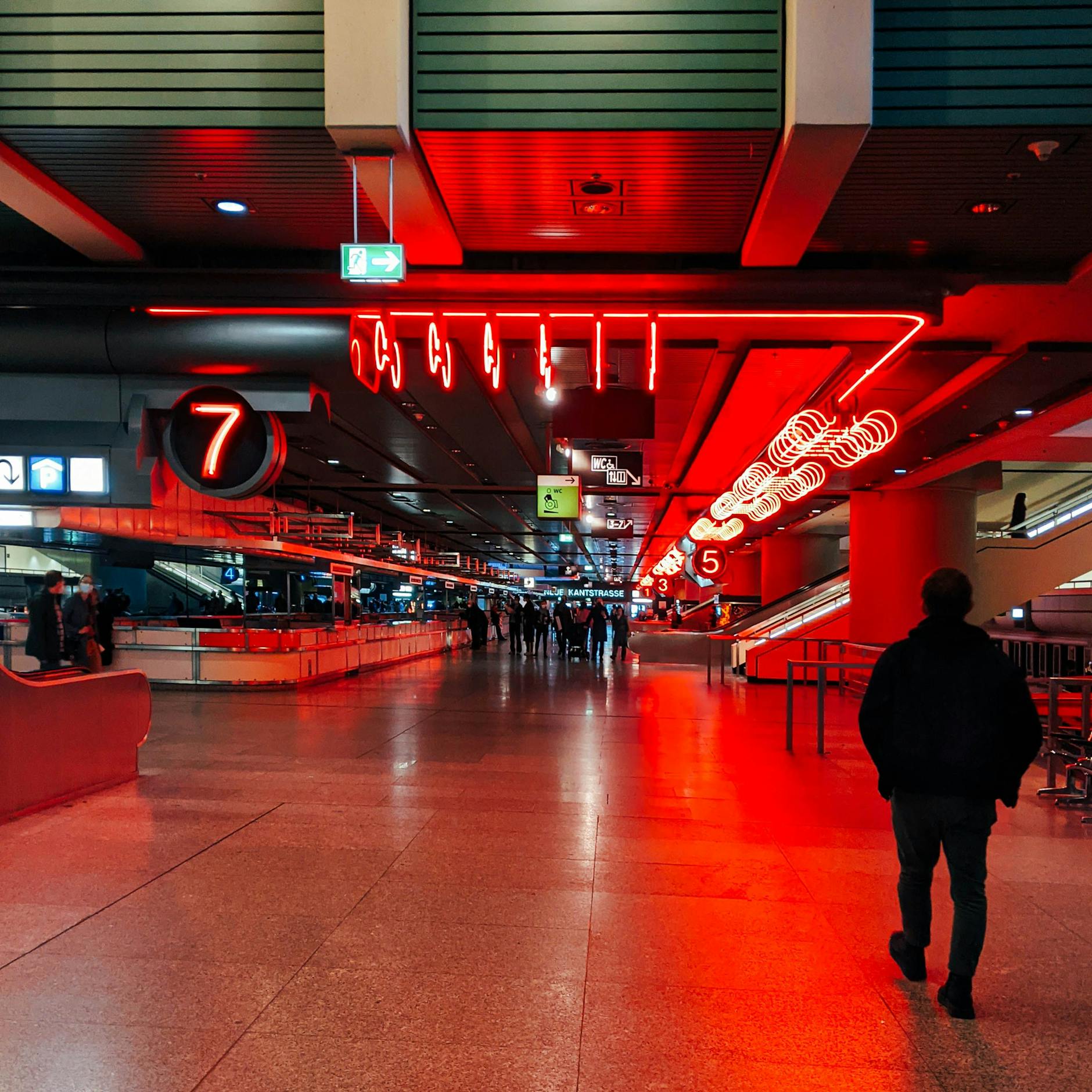 Science Fiction in Berlin? Nein, das Licht im ICC.