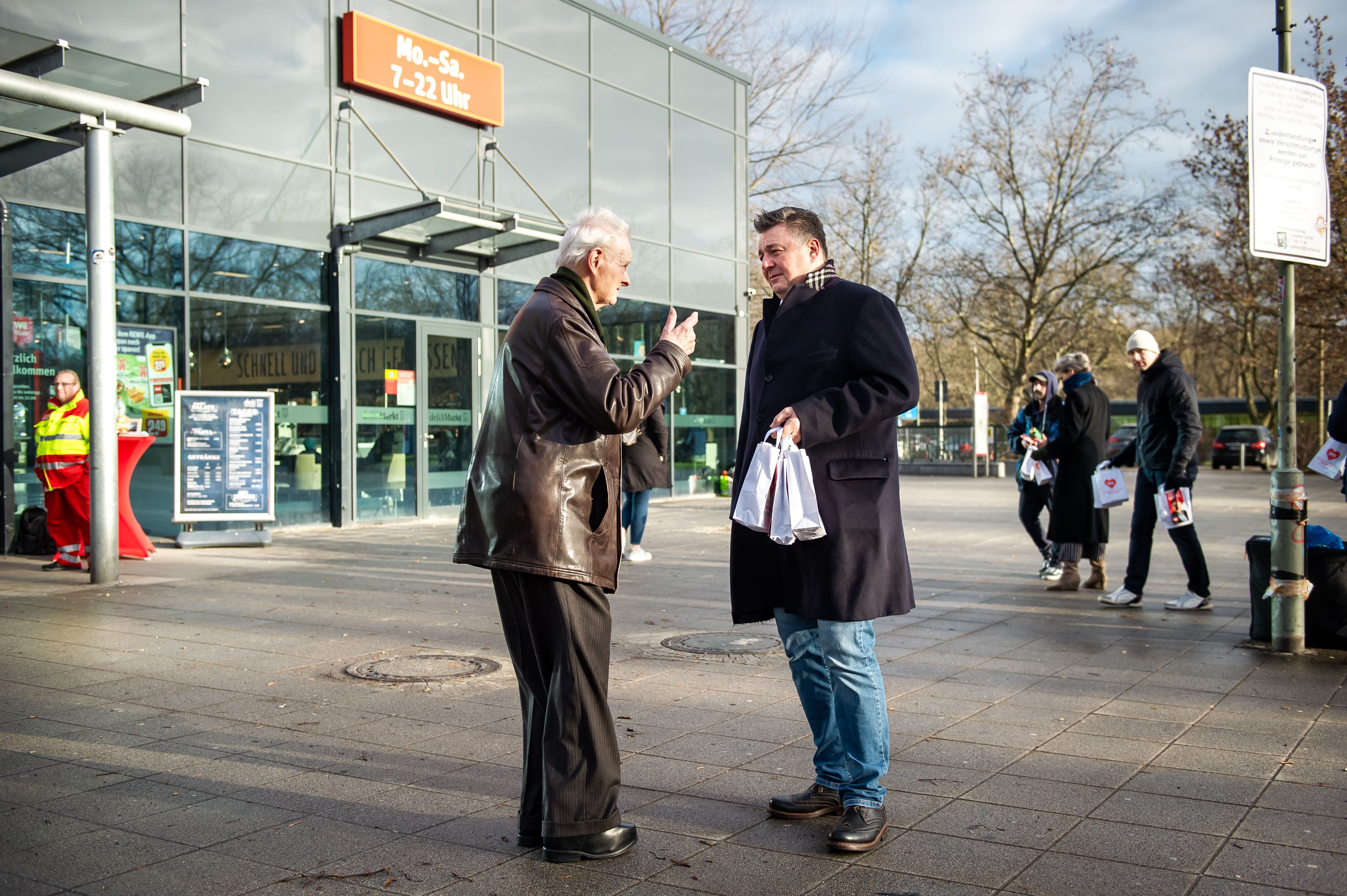 Image - Von Krawall bis Verwaltungschaos: Heißer Wahlkampf auf Berlins Straßen und Podien