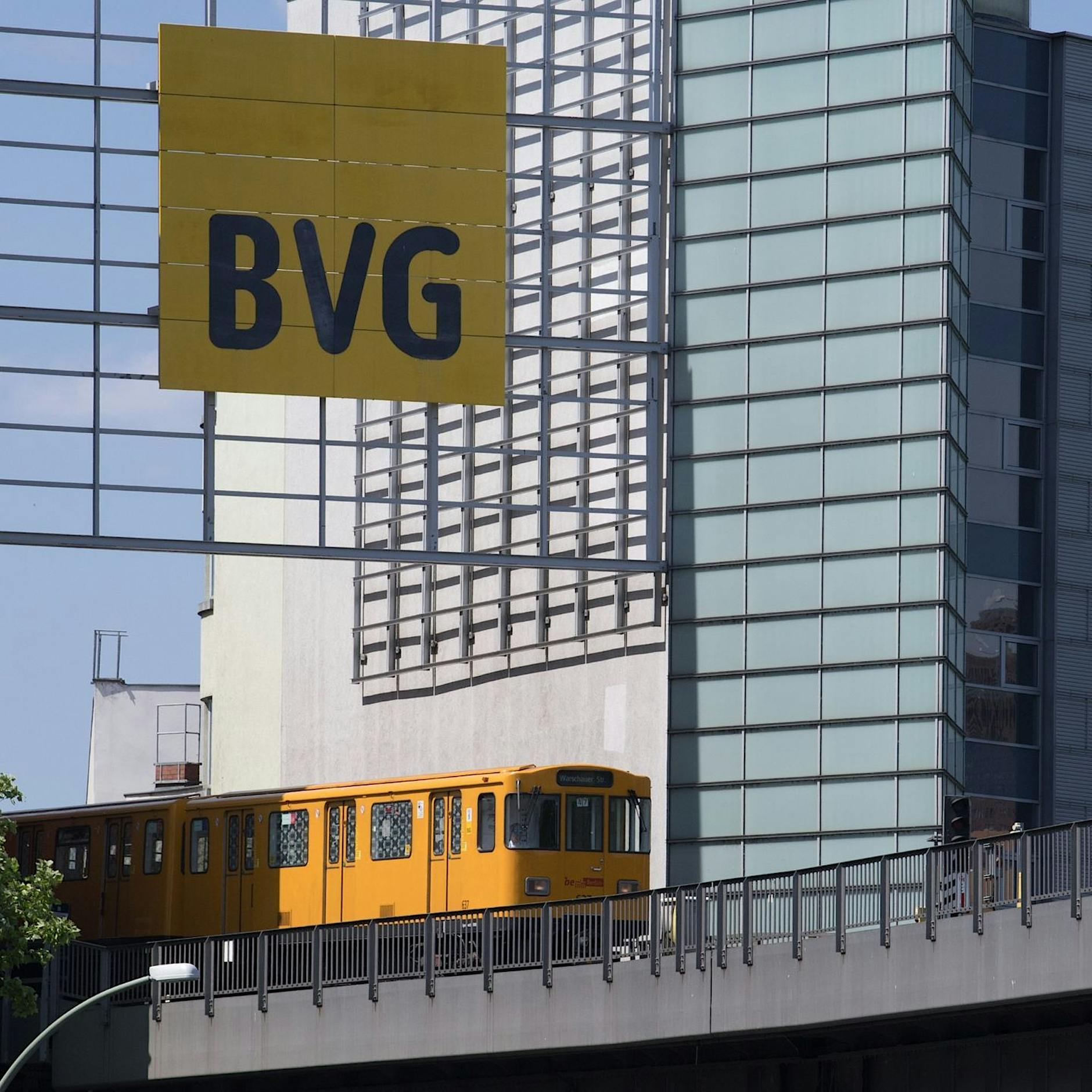 Technikmuseum übernimmt BVG-Sammlung historischer Fahrzeuge