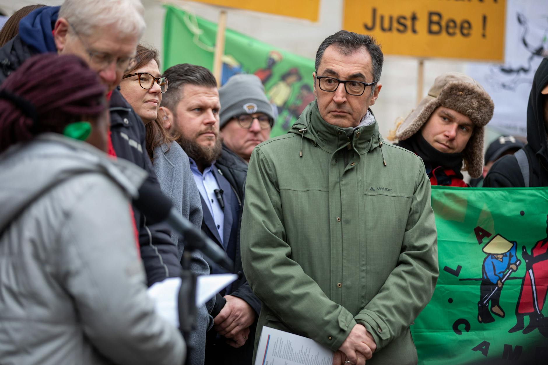 „Wir haben es satt“-Demonstration mit Bundesagrarminister Cem Özdemir