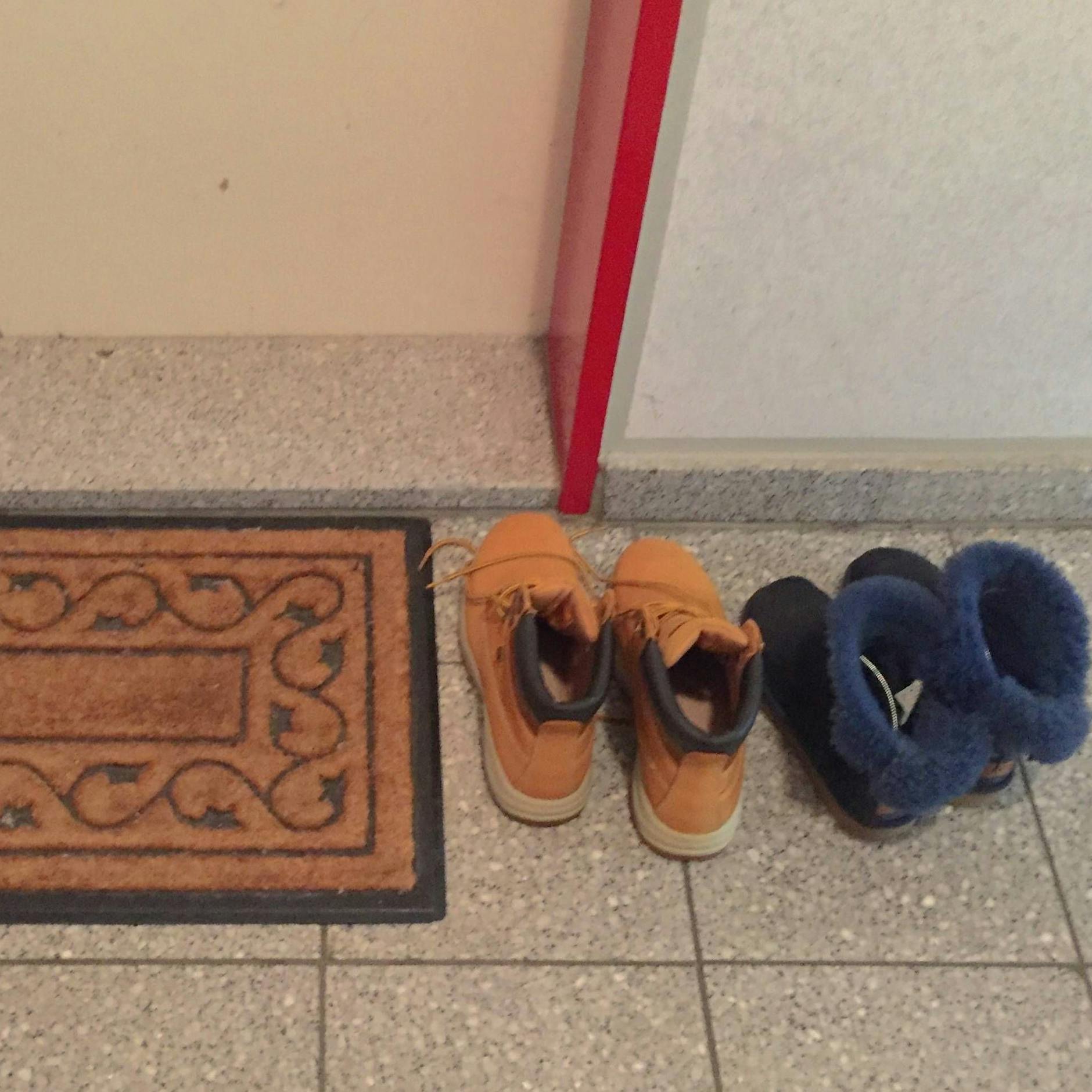 Schuhe im Treppenhaus: DAS ist erlaubt – und das nicht!