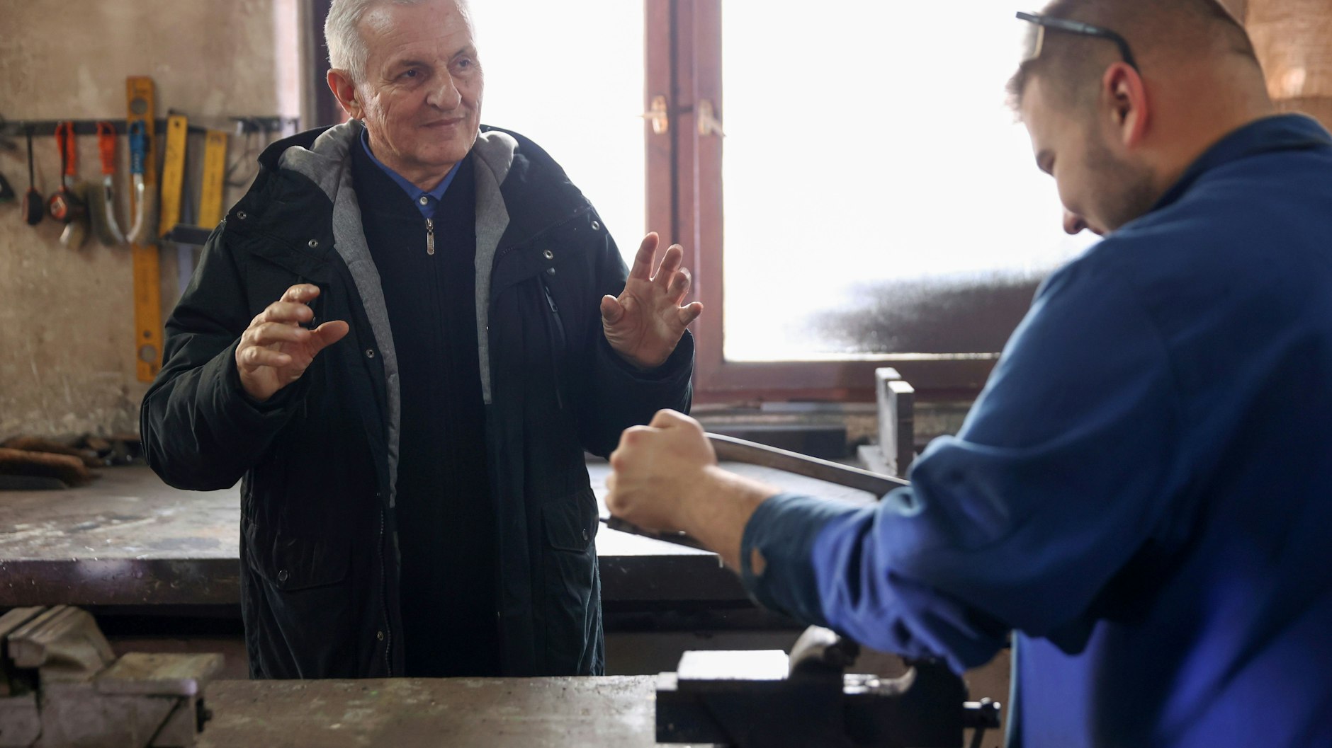 Aziz Lepenica entwarf die Mini-Kraftwerke für die belagerte Stadt Goradze.