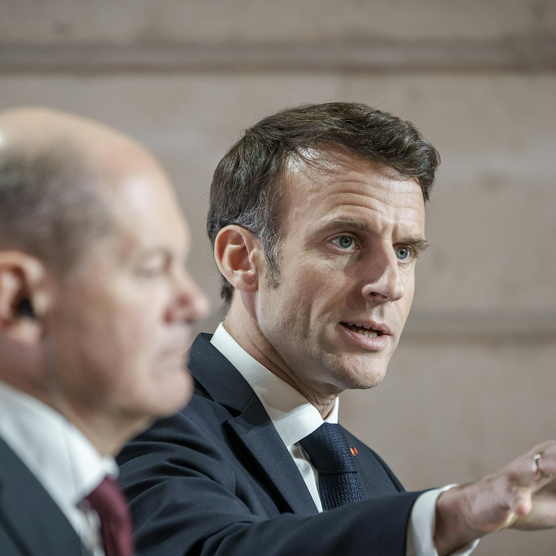 Macron schließt Lieferung von französischen Kampfpanzern an Ukraine nicht aus