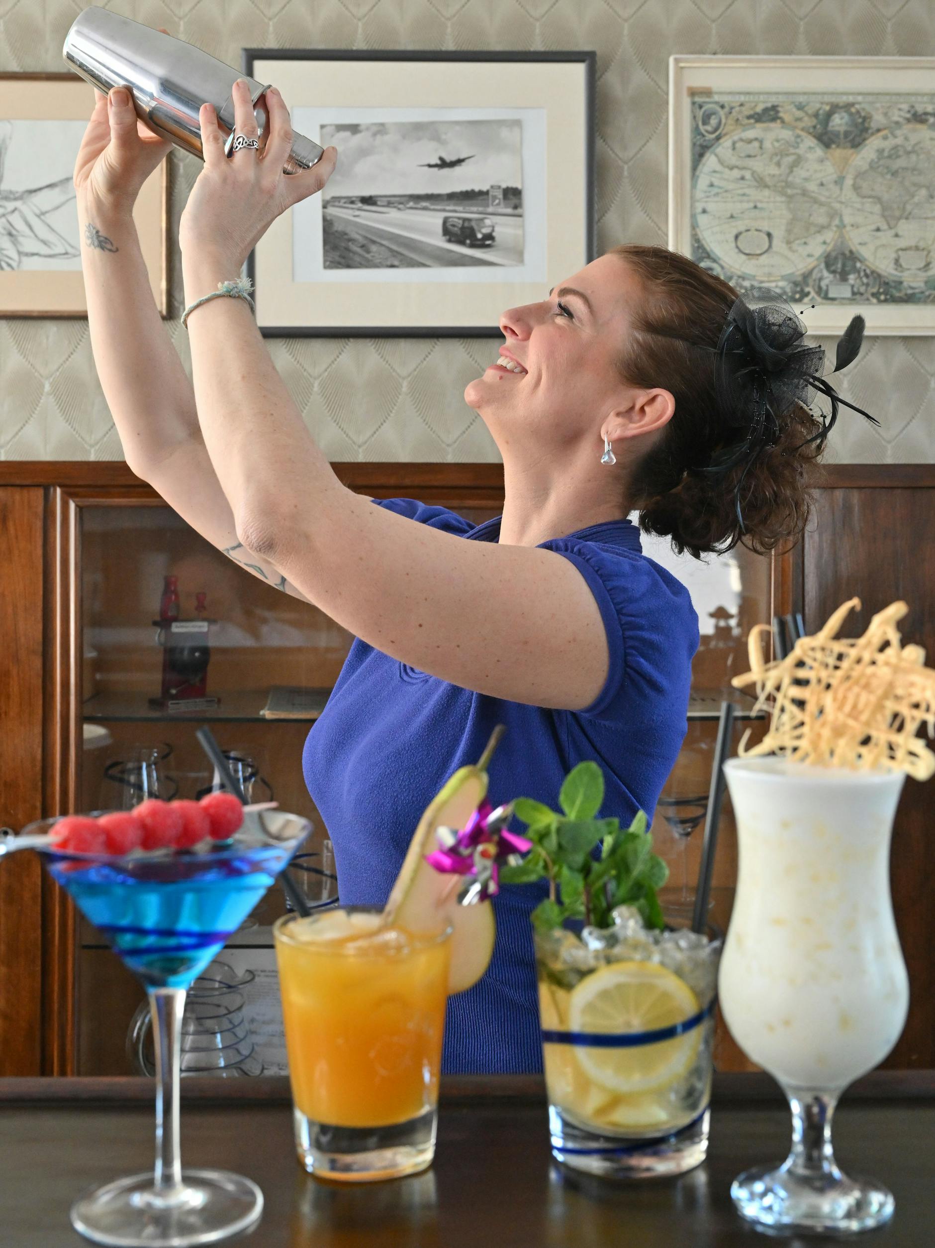 Die studierte Musikerin mixte bereits während ihres Studiums Drinks in Bars ihrer Heimat.