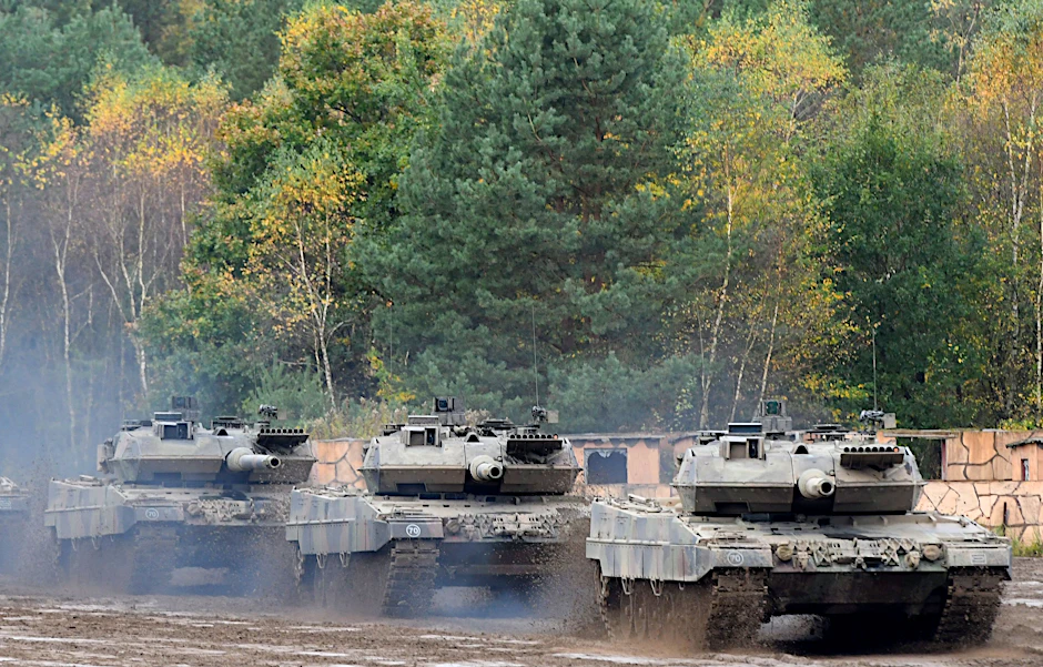 Die Debatte um Lieferungen von Leopard-Panzern geht in eine neue Runde.
