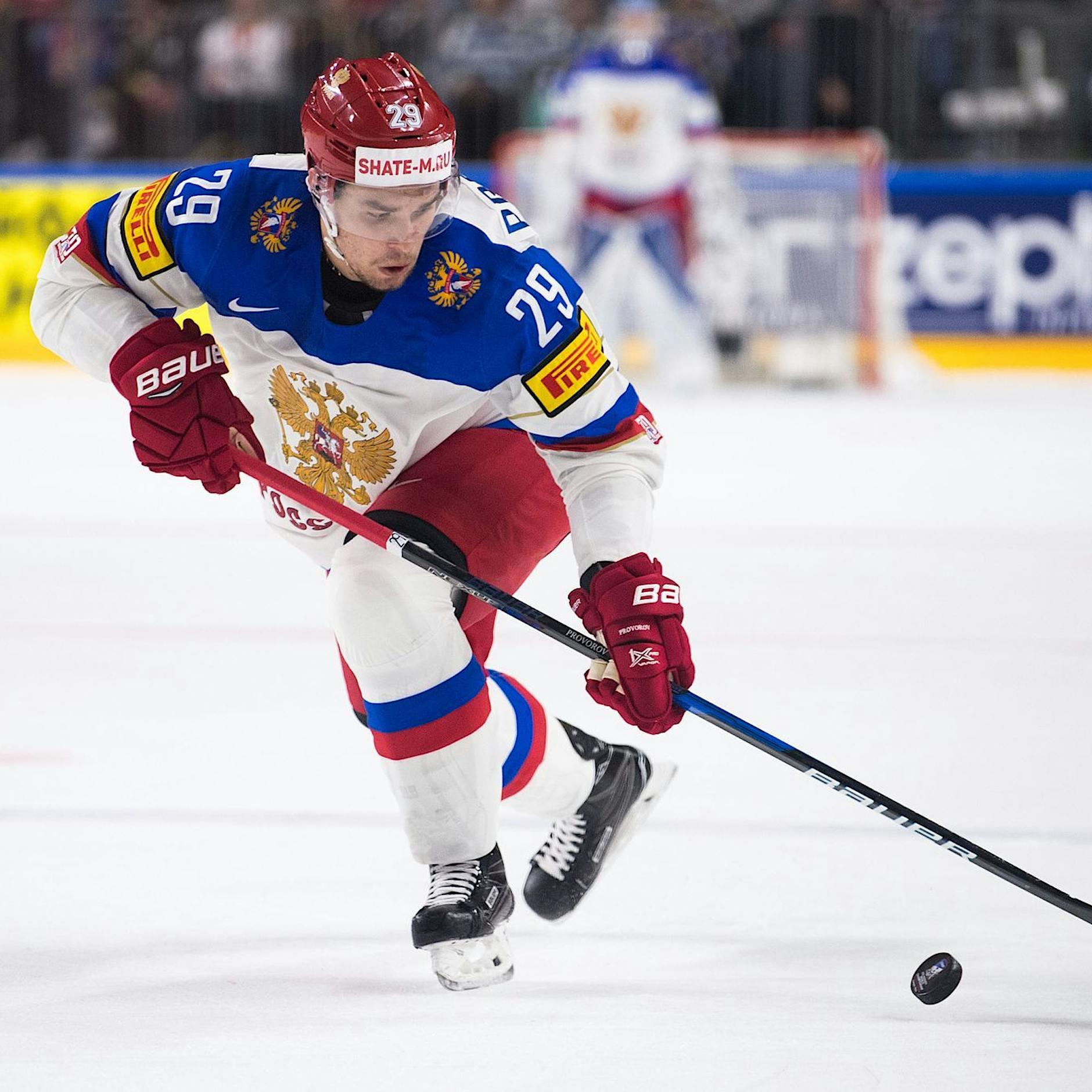 Russe Proworow verweigert Aufwärmen mit Regenbogen-Symbolik