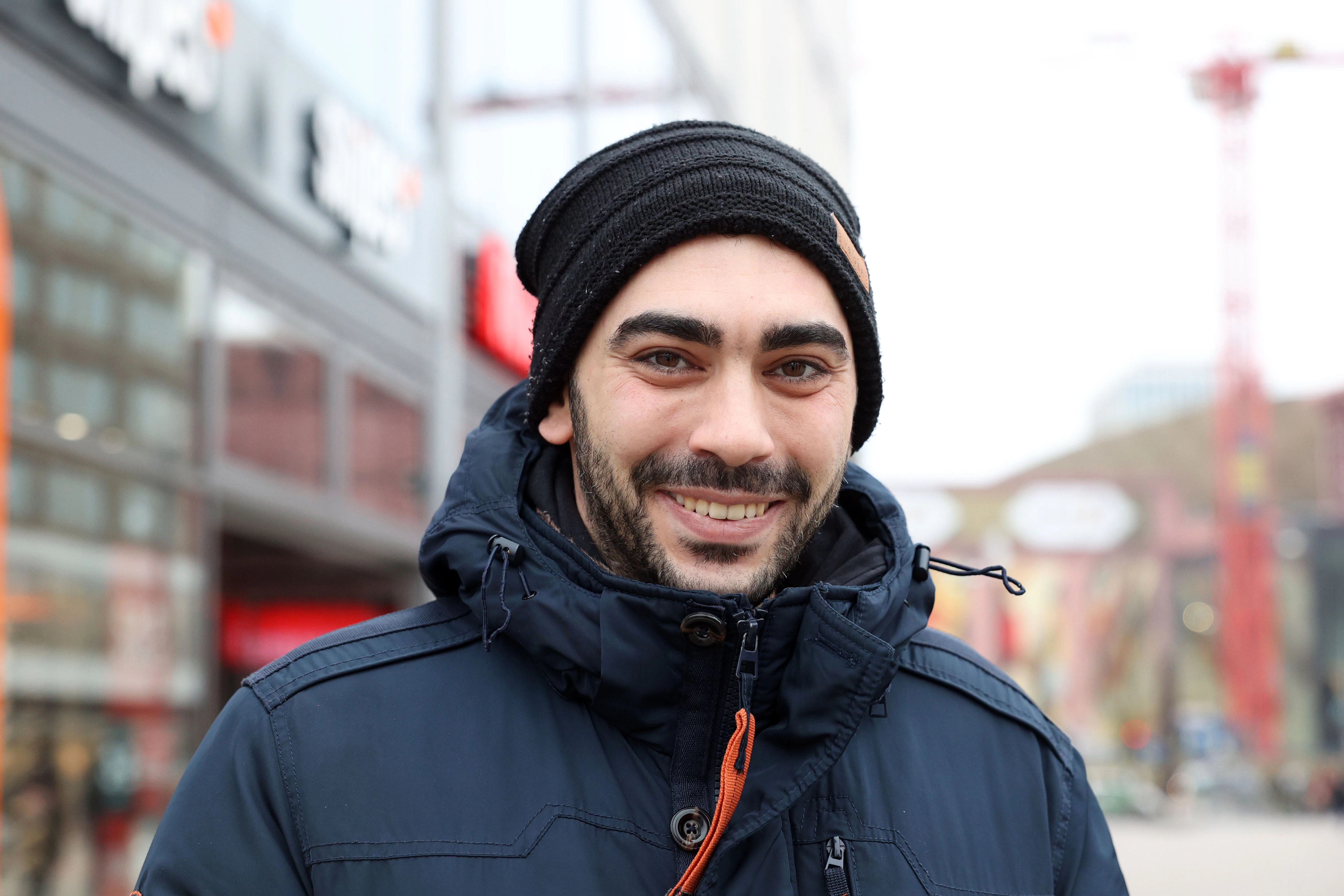 Tino (30), Mitarbeiter im öffentlichen Dienst aus Köpenick.