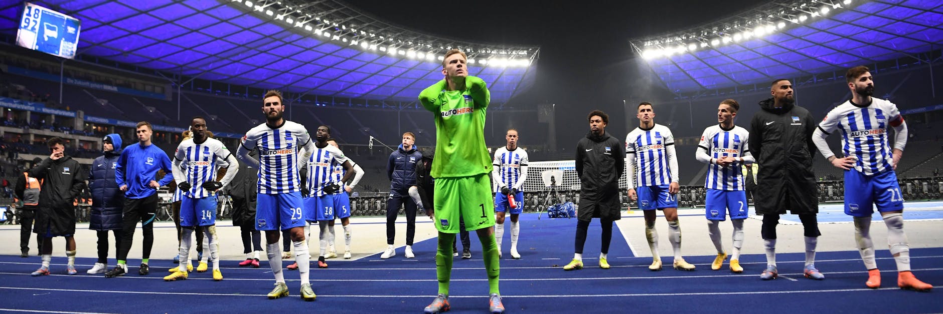 Der Gang in die Kurve könnte für alle Hertha-Profis nach dem Derby gegen den 1. FC Union noch ungemütlicher werden als nach dem 0:5 gegen Wolfsburg.