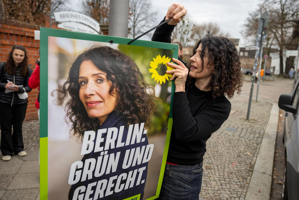 Czaja im Wahlkampf beim 1. FC Union: „Ich wette, dass Jarasch über die Autobahn herkam“