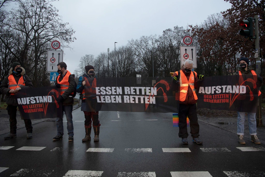 Ein Jahr „Klimakleber“: Wohin steuert die Letzte Generation?