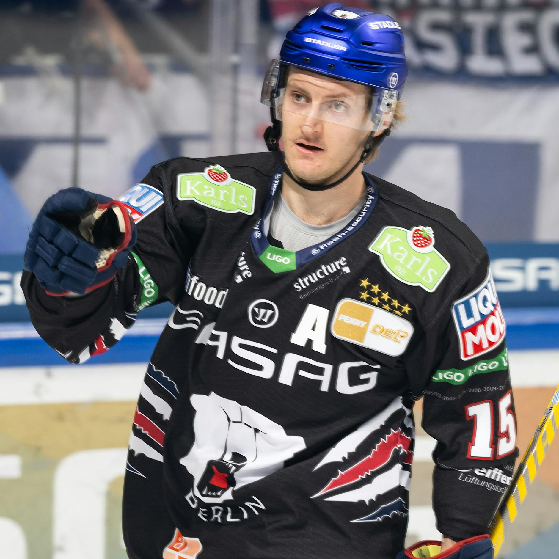 Eisbären Berlin: Mit Manuel Wiederer gibt’s wieder Druck aus der vierten Reihe