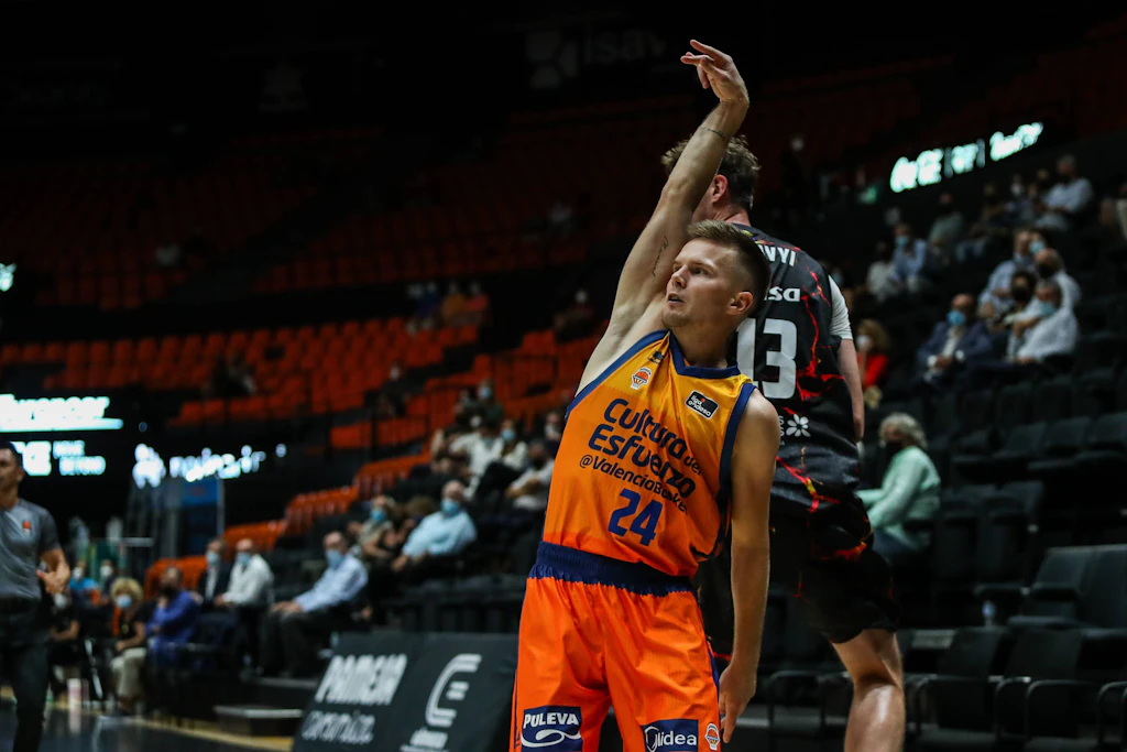 Martin Hermannsson trägt Alba Berlin weiter fest in seinem Herzen