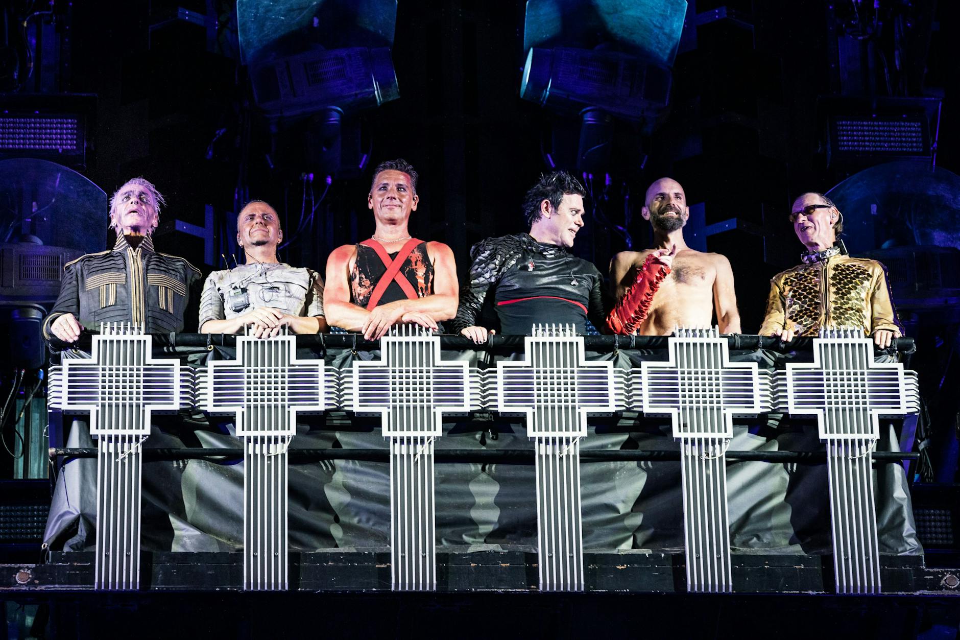 Die Musiker von Rammstein nach einem ihrer Konzerte in Los Angeles im vergangenen Jahr.