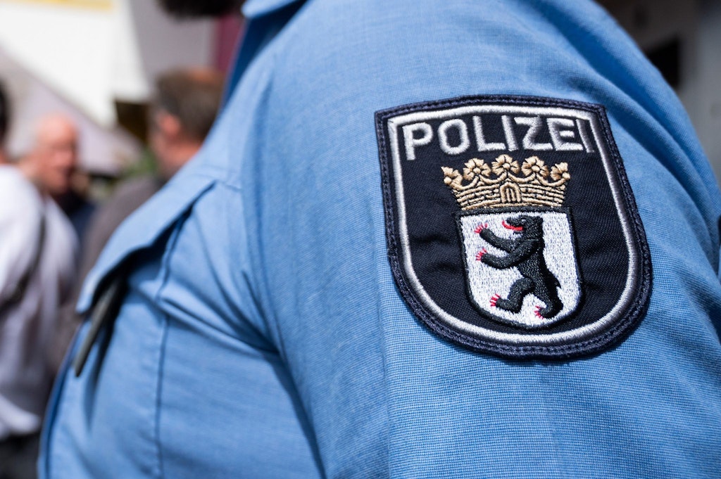 Berlin-Wedding: Waffe gemeldet, viele Polizisten rücken an