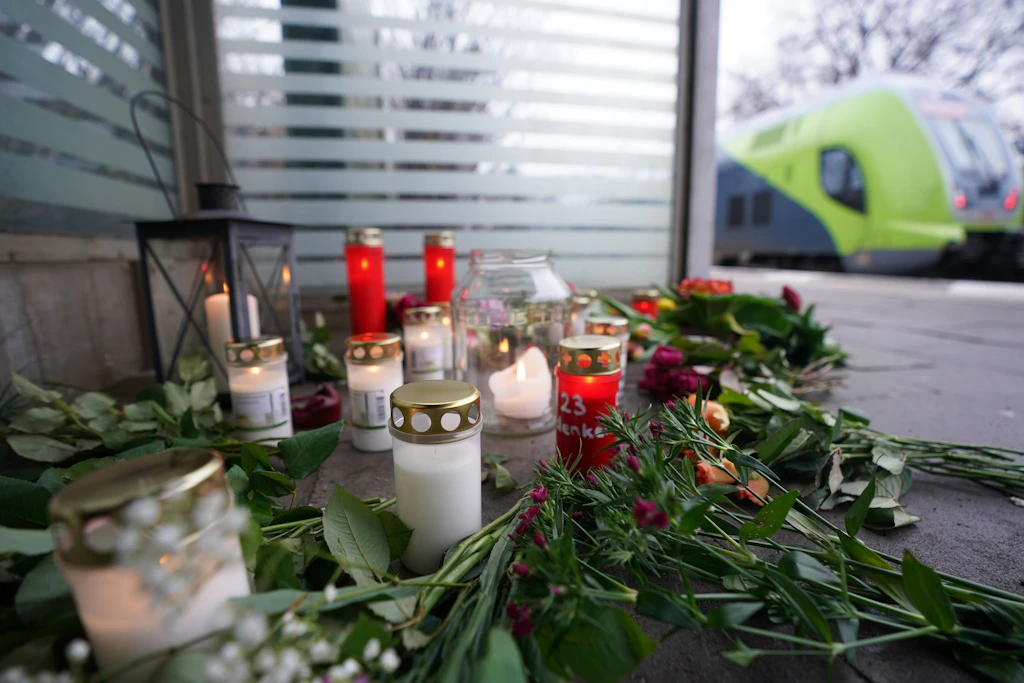 Tödlicher Messerangriff in Brokstedt: Kritik an Behörden wächst