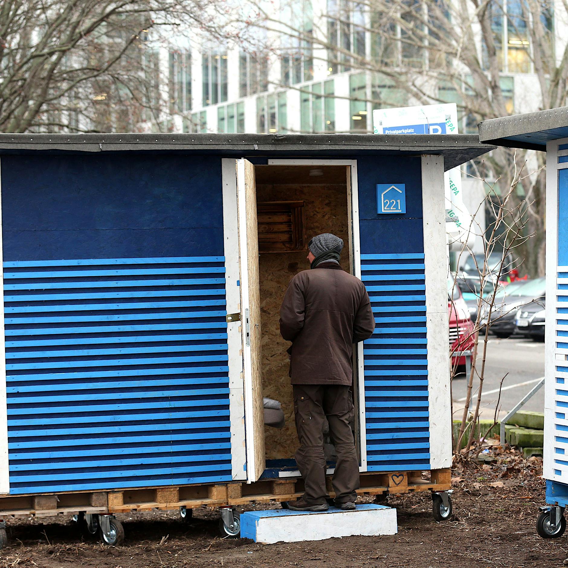 Warum Obdachlose jetzt hinter dem Ostbahnhof ein kleines Zuhause bekommen
