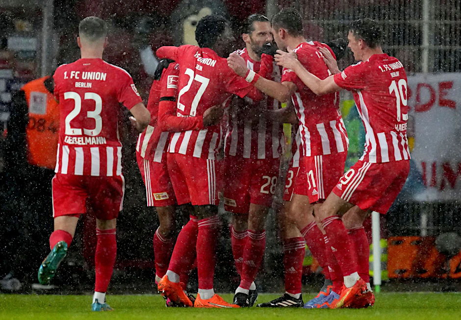 Spieler des 1. FC Union beim Spiel gegen Hoffenheim. Union hat rassistische Kommentare gegen seine Spieler in den sozialen Medien scharf verurteilt.