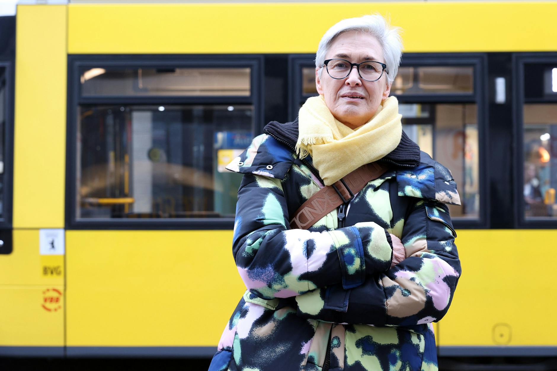 Christel Bergmann (68) ärgert sich über den Pendelverkehr auf der U2 rund um den Alexanderplatz.