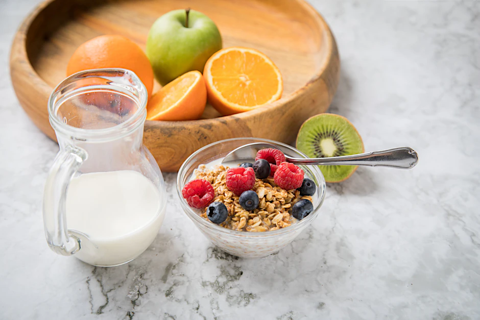 Müsli, Obst, Milch: So lecker kann gesunde Ernährung sein.