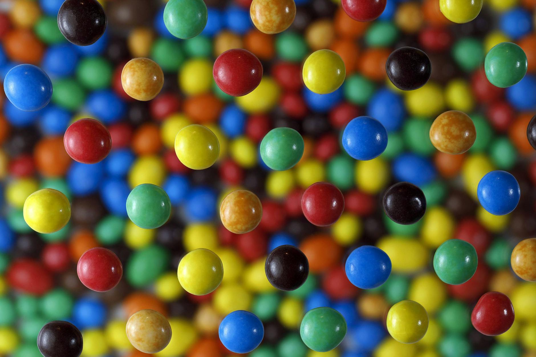 Schokolinsen der Marke M&Ms beinhalten seit Langem Insektenbestandteile.