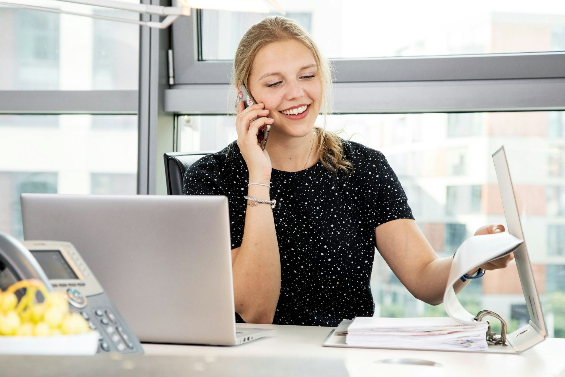 Karriere machen, Geld verdienen, glücklich sein im Job: Das zu erreichen, ist nicht unbedingt leicht, aber auch nicht unmöglich.