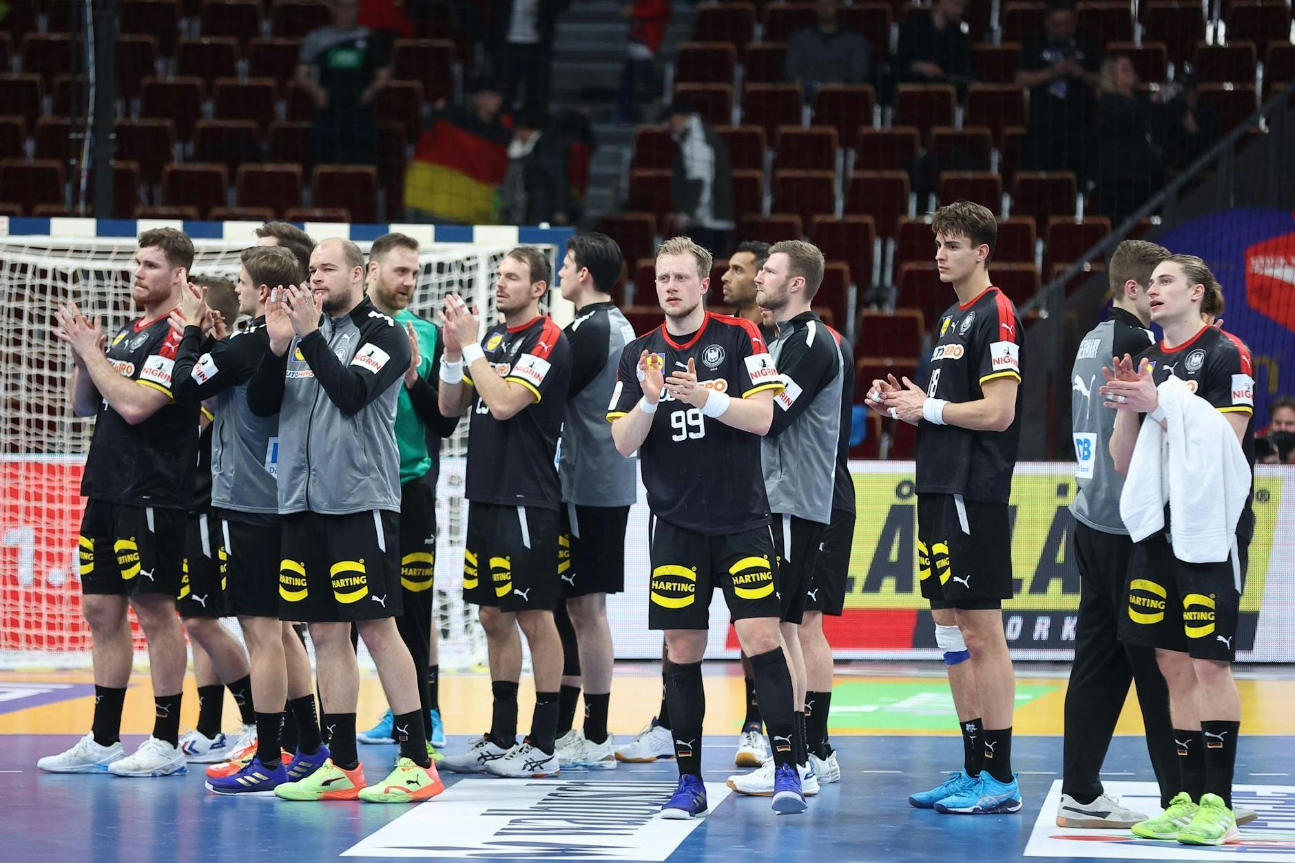 Die deutsche Mannschaft musste gegen Frankreich eine Niederlage hinnehmen.