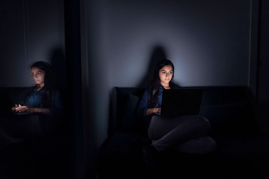 Frau am Computer