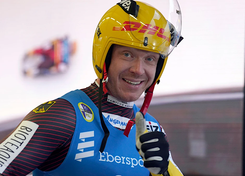 ARCHIV - Hat bei der Heim-WM nicht nur das Sportliche im Blick: Felix Loch.  