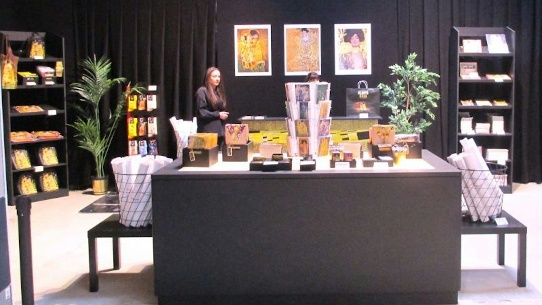 Der Shop mit netten Klimt Andenken ...