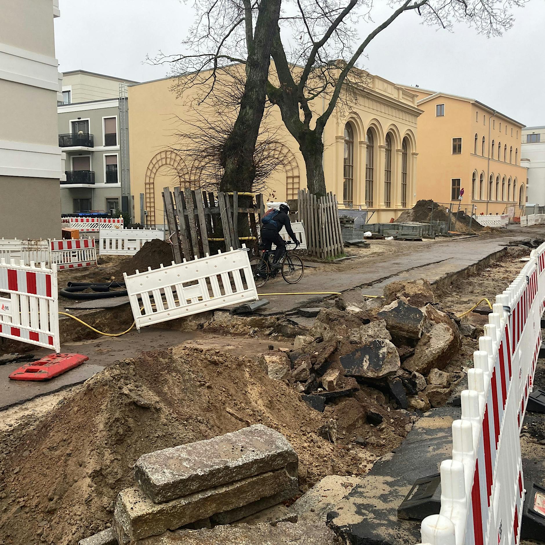 Das Allerneueste von der irrsinnigsten Baustelle Berlins in Grünau