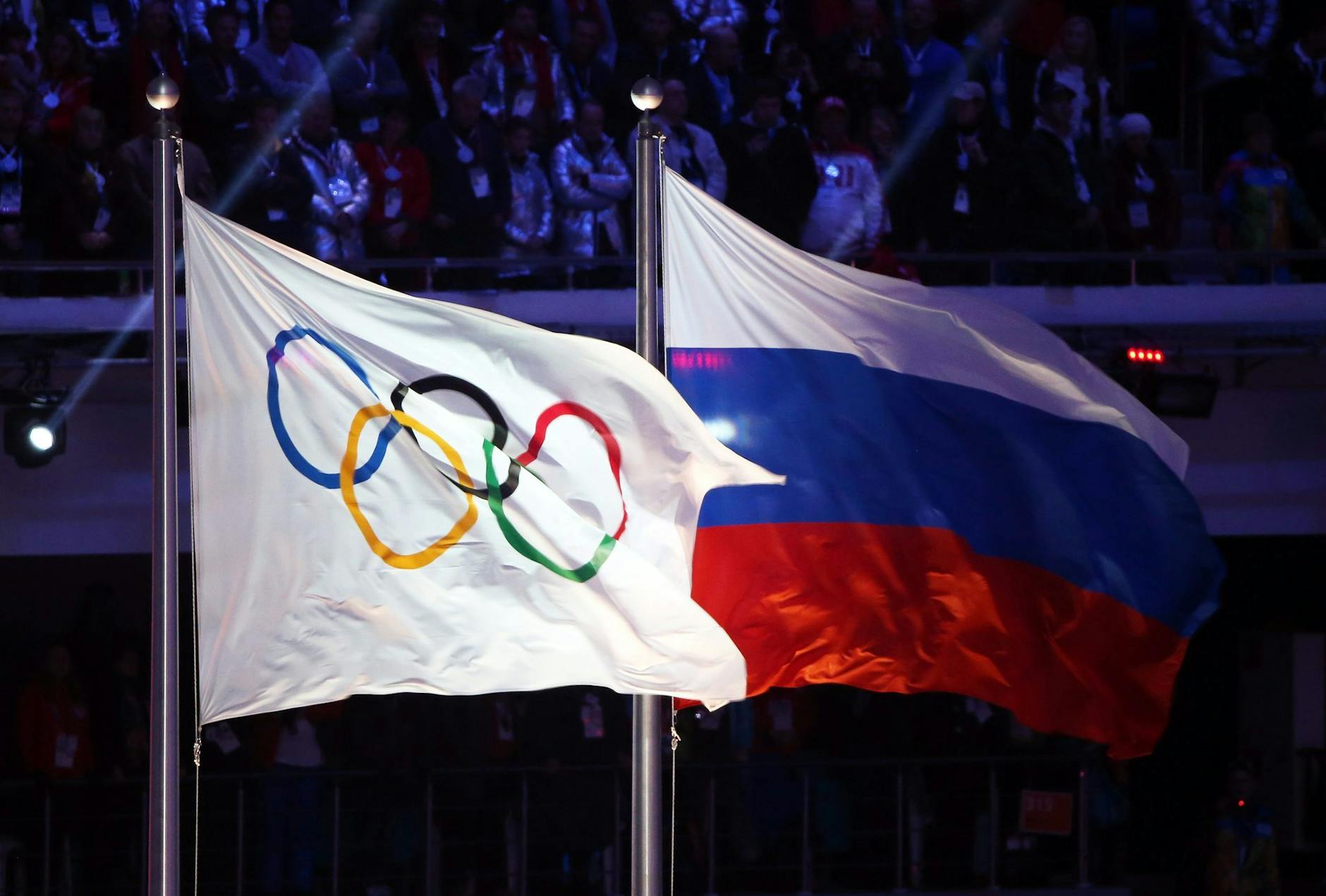 ARCHIV - Russlands Sportler dürfen auf eine Teilnahme an den Olympischen Spielen in Paris hoffen. ymbolbild