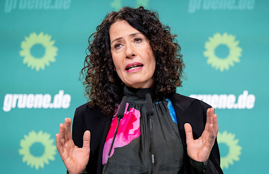Bettina Jarasch, Spitzenkandidatin von Bündnis 90/Die Grünen, spricht bei einer Pressekonferenz.&nbsp;