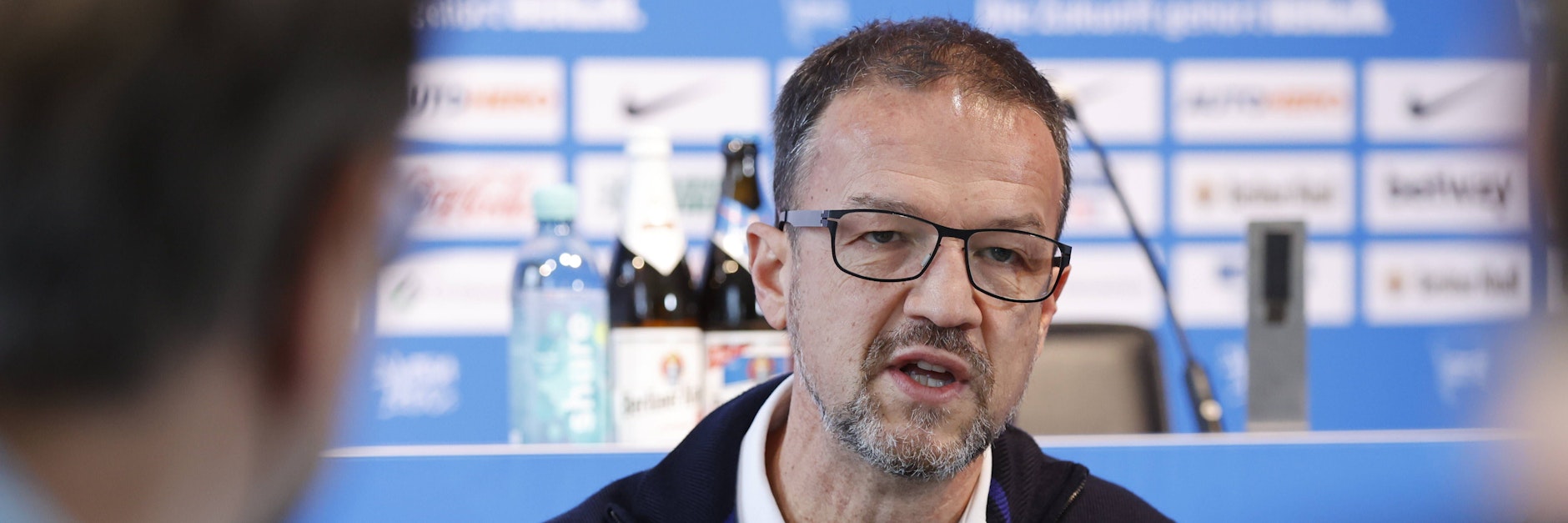 Hertha-Manager Fredi Bobic (51) wirkte zuletzt genervt und redete sich selbst ins Aus.&nbsp;