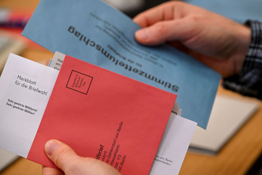 466 Briefe in Lichtenberg nachträglich ausgezählt: Patt zwischen zwei Kandidaten, Endergebnis am 27. Februar