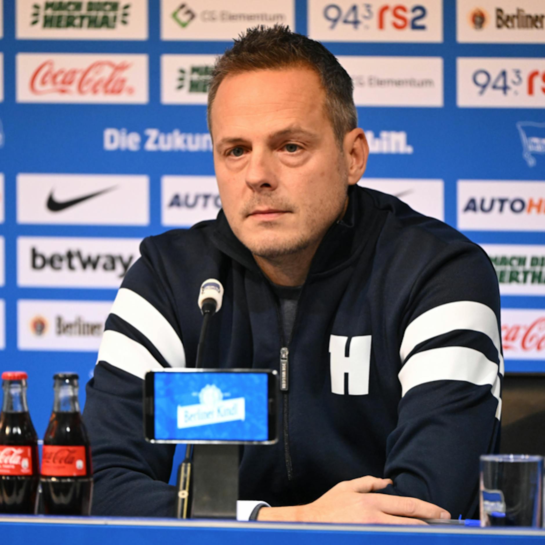 Hertha BSC: Des Kaysers neue Kleider! Als Boss Bernstein Manager Bobic feuerte, zog er sich eine neue Jacke an