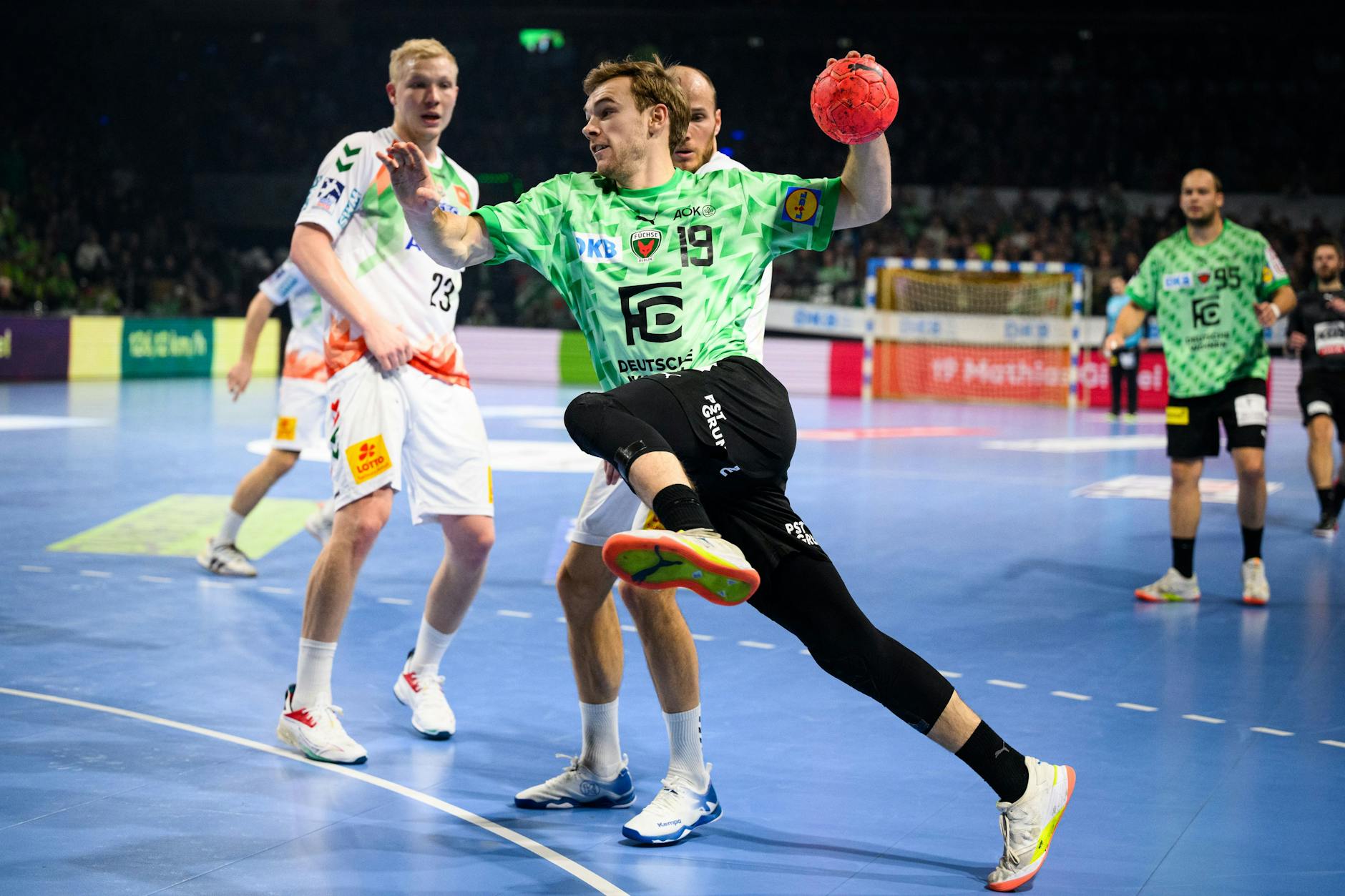 Mathias Gidsel wird im Februar wieder auf Torejagd für die Füchse Berlin gehen.