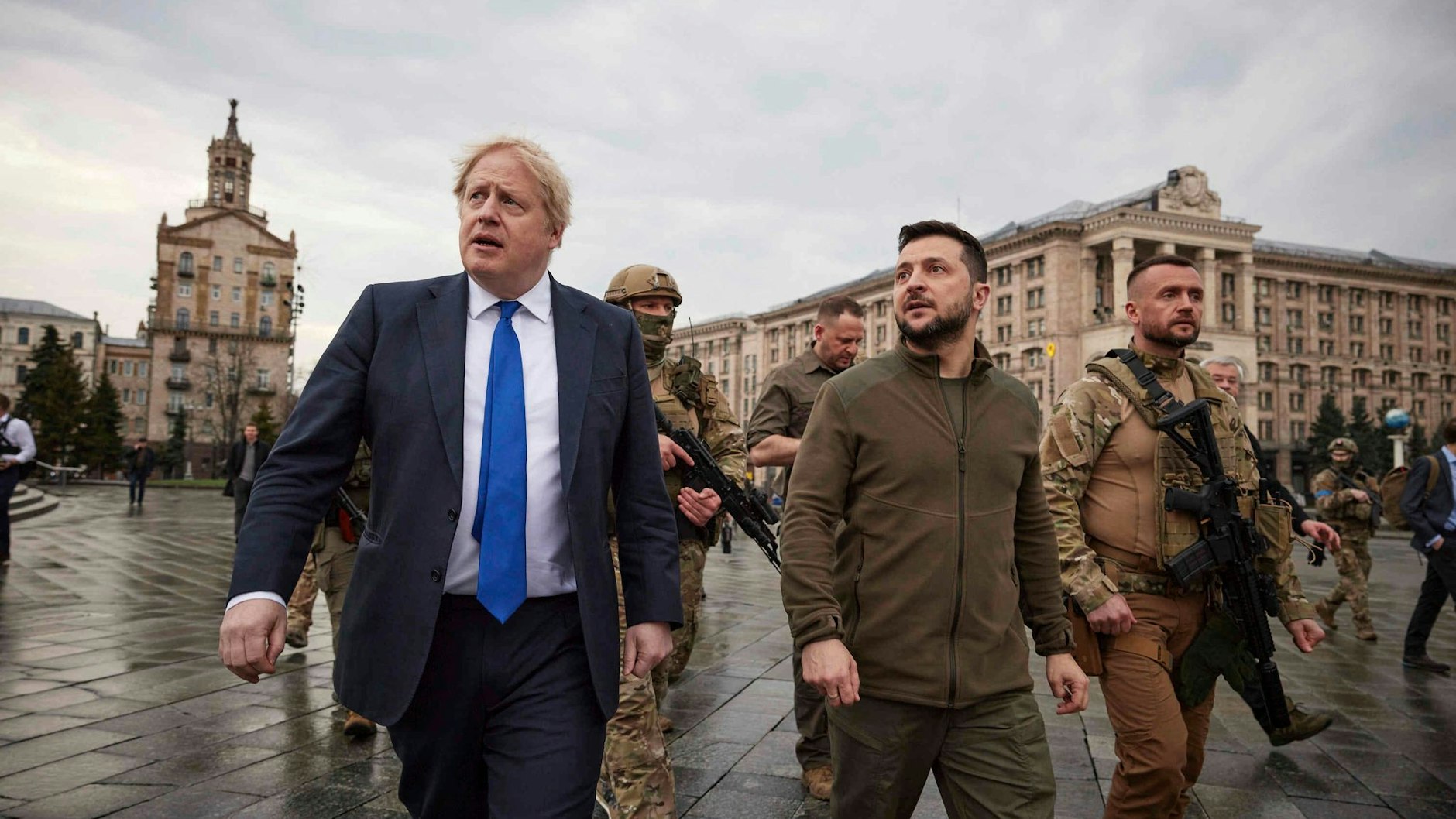 Boris Johnson war im April 2021 der erste Staatschefs der G7-Staaten, der nach Kriegsbeginn Kiew besuchte und Präsident Wolodymyr Selenskyj traf.