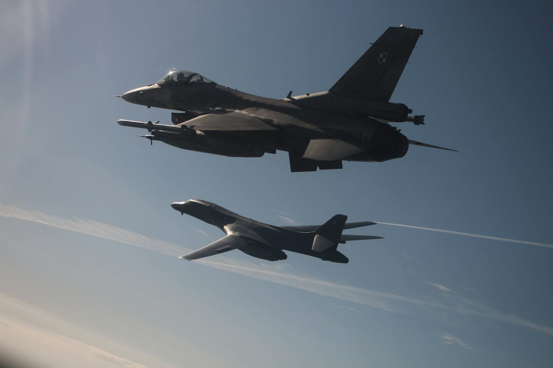 Polnische Kampfjets vom Typ F-16