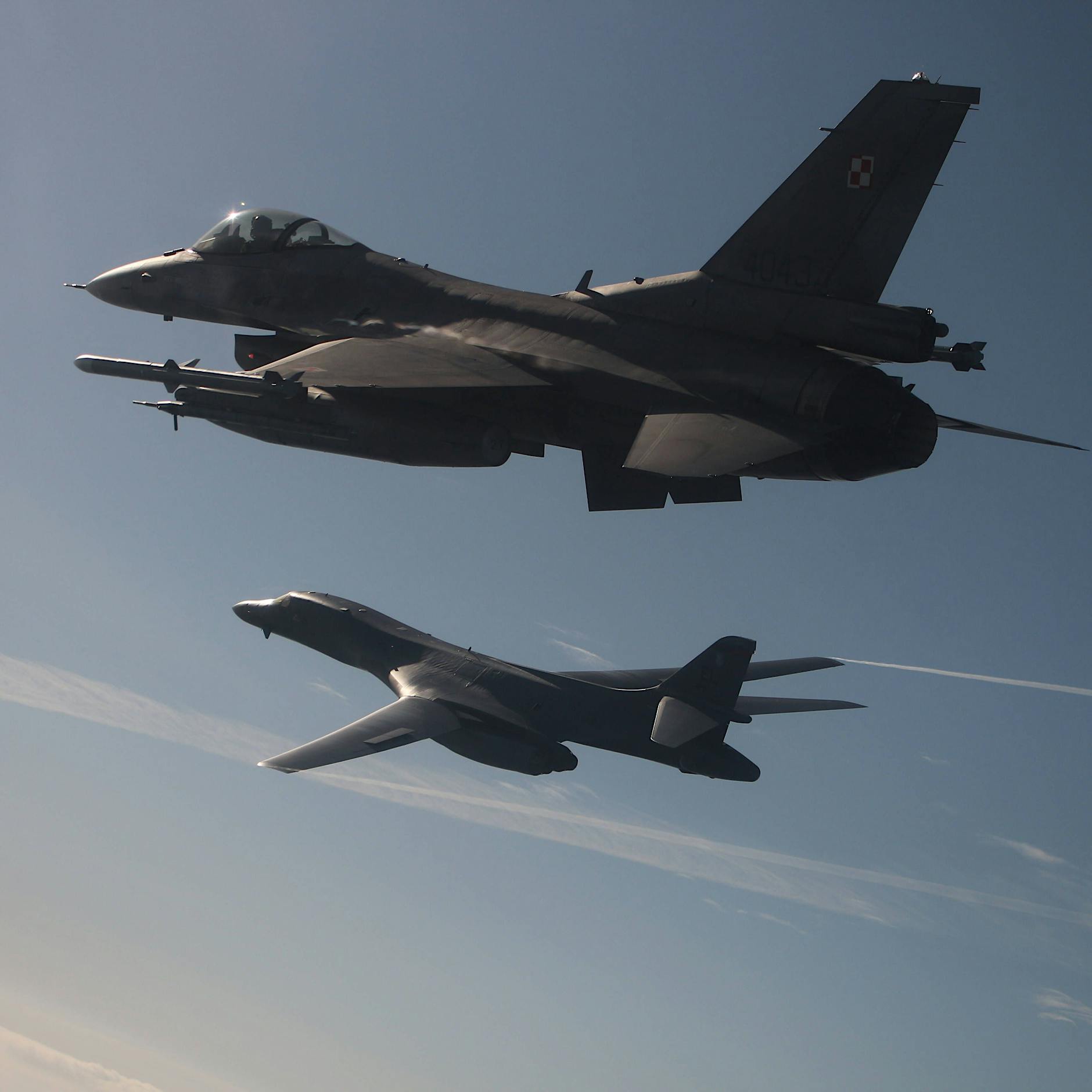 Berichte: Polen will der Ukraine F-16-Kampfjets liefern