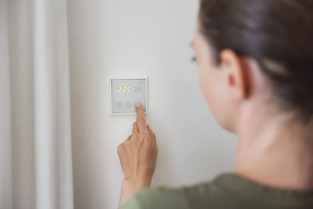 Wie ein Profi: Mit diesen Kleinigkeiten sparen Sie richtig Energie