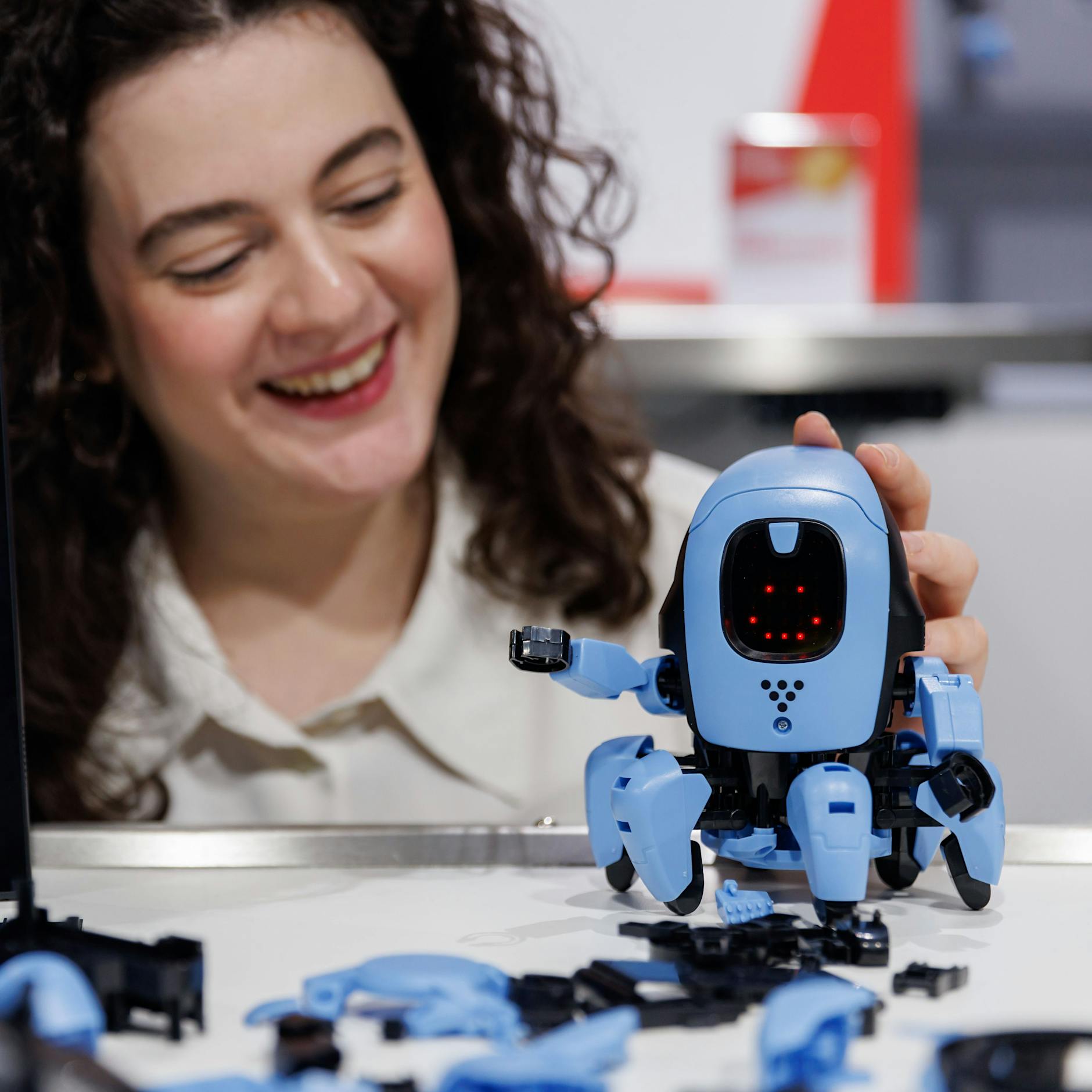 Künstliche Intelligenz erobert unsere Kinderzimmer – ist das jetzt gut oder muss uns das Angst machen?