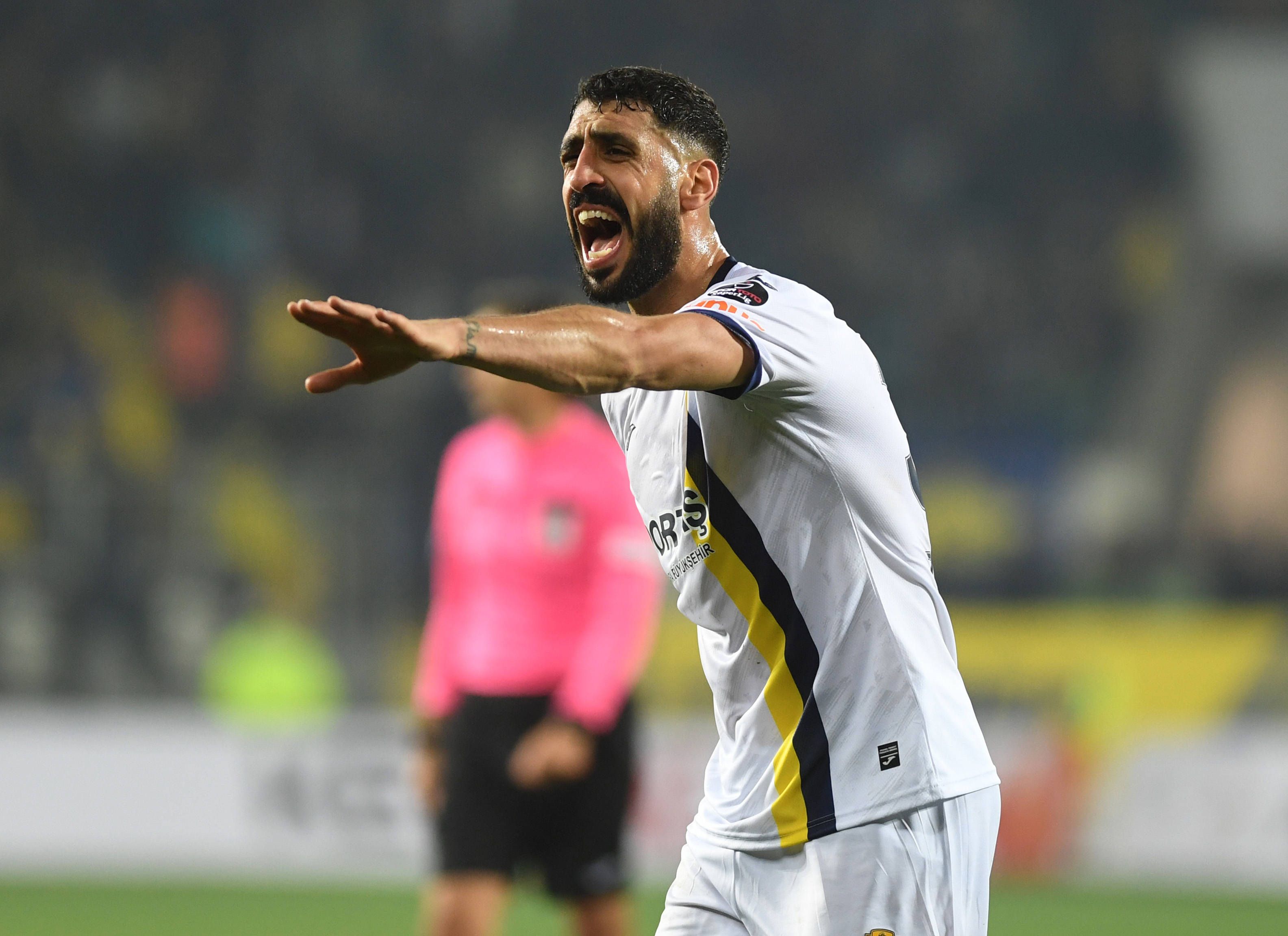 Cigerci und sonst nix! Hertha-Coach Schwarz über das Bobic-Beben und den Frust am Deadline Day