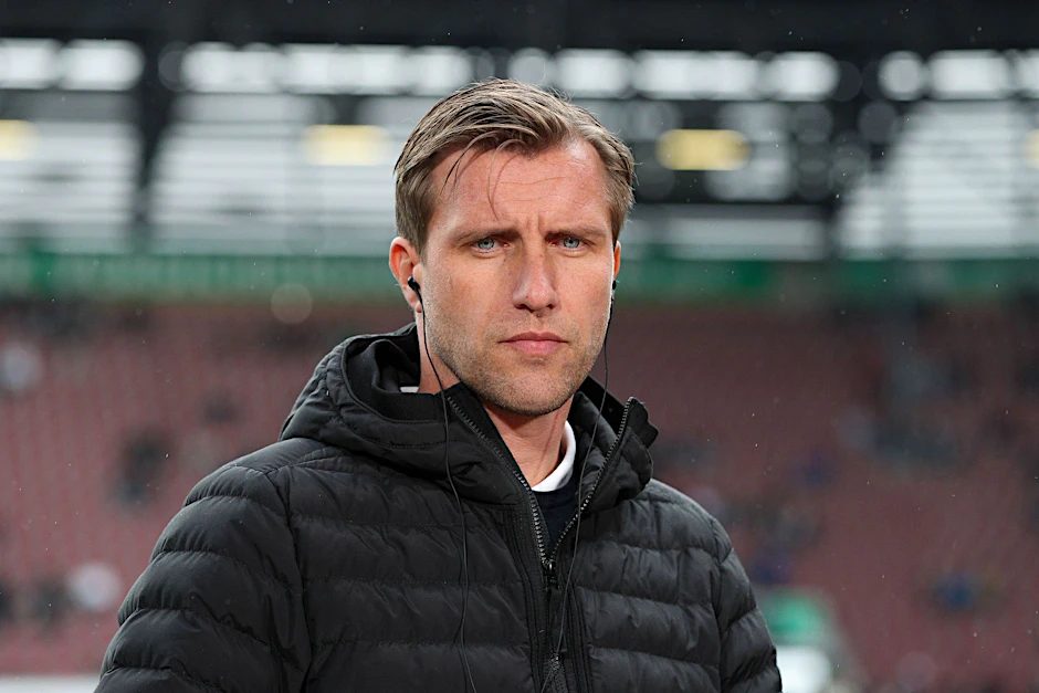 ARCHIV - Eintracht-Sportvorstand Markus Krösche äußert sich zur Bobic-Trennung bei der Hertha.  
