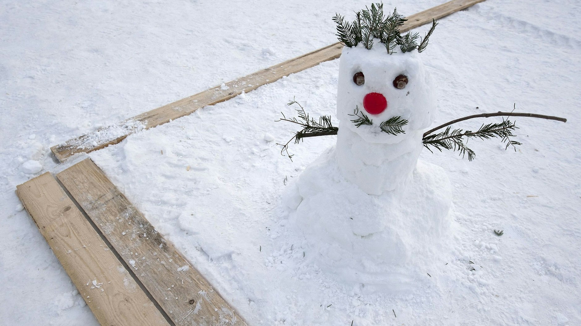 Ob wir in Berlin in diesem Jahr nochmal Schneemänner bauen dürfen? Momentan sieht das Wetter leider nicht danach aus.