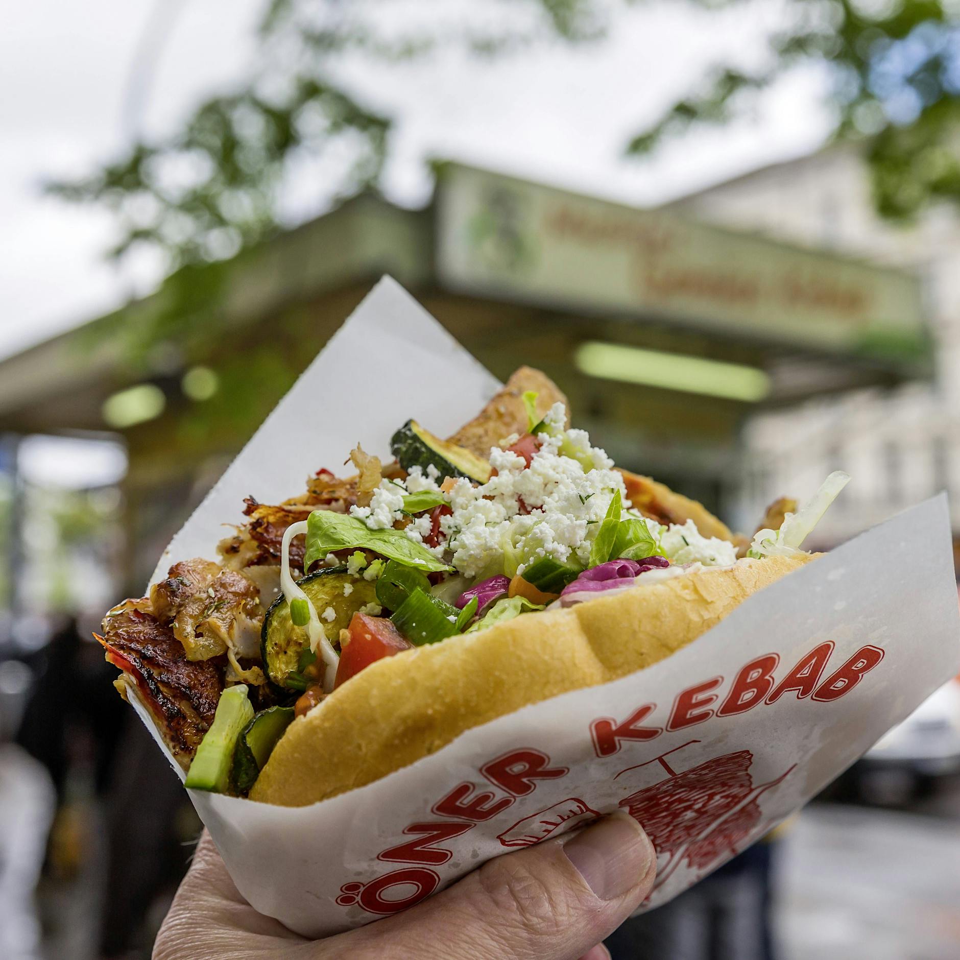 Berliner Gericht entscheidet: Der Döner-Imbiss ist kein Spezialitäten-Restaurant!