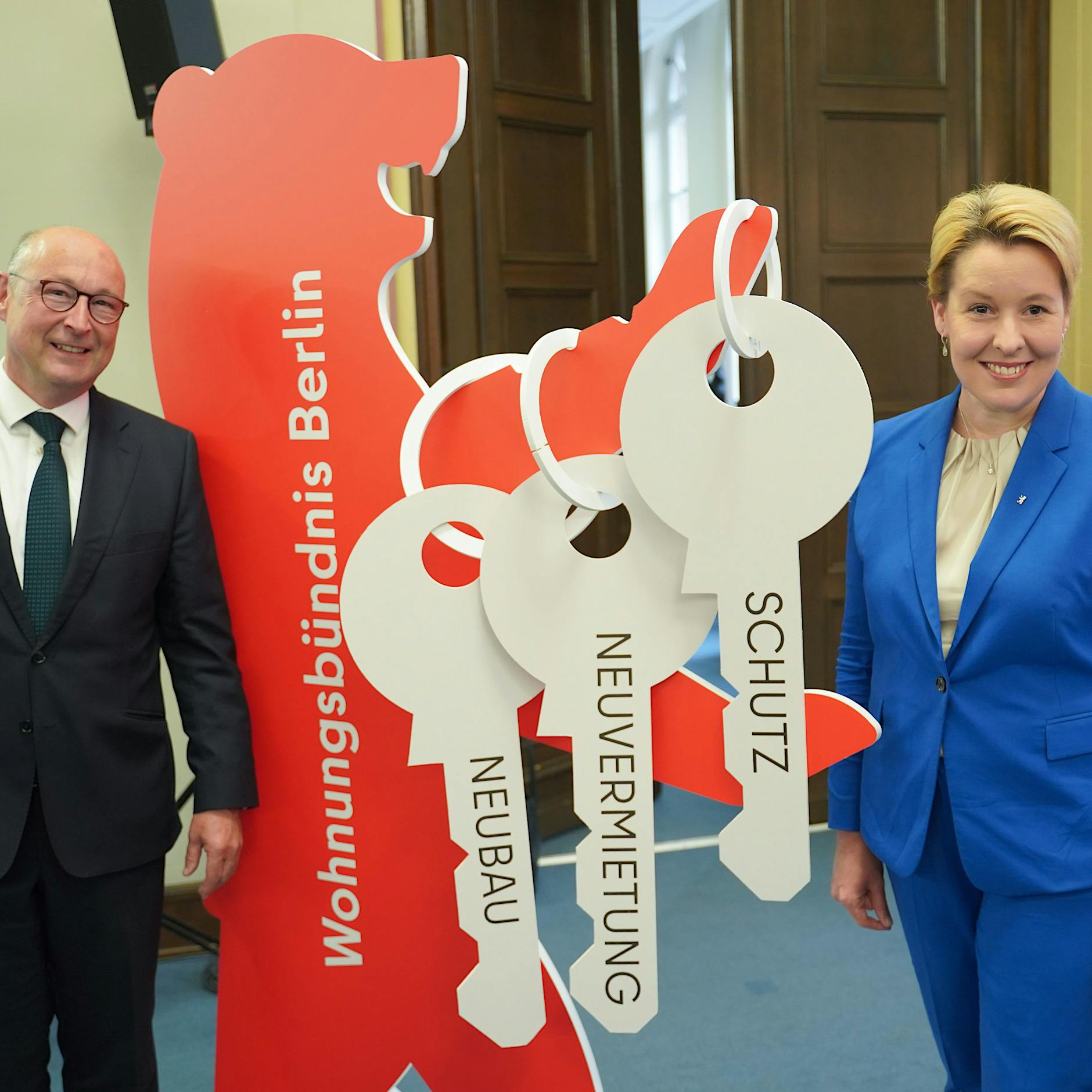 Vonovia: Versprechen zur Mietbegrenzung in Berlin gebrochen? Wohnungskonzern in Erklärungsnot